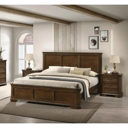 3 Piece Queen Wooden Bedroom Set with 2 Nightstands