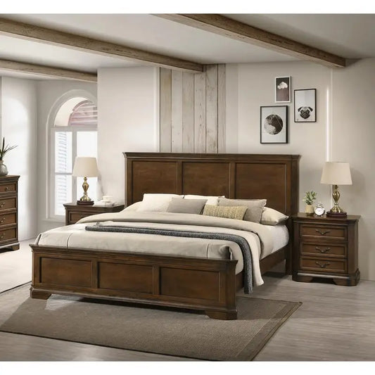 3 Piece Queen Wooden Bedroom Set with 2 Nightstands